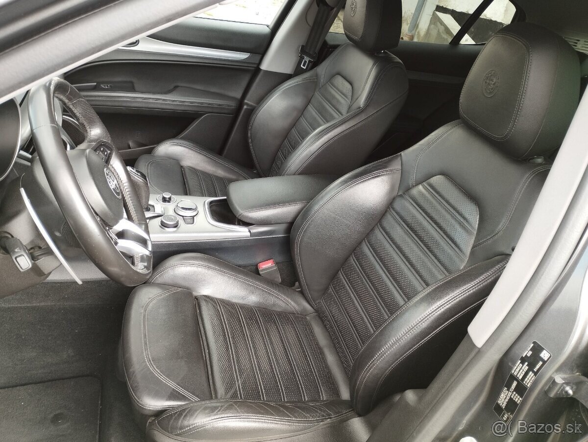 Alfa Romeo Stelvio Veloce 2.2 154kw Q4 FACELIFT - nepojízdné - 17