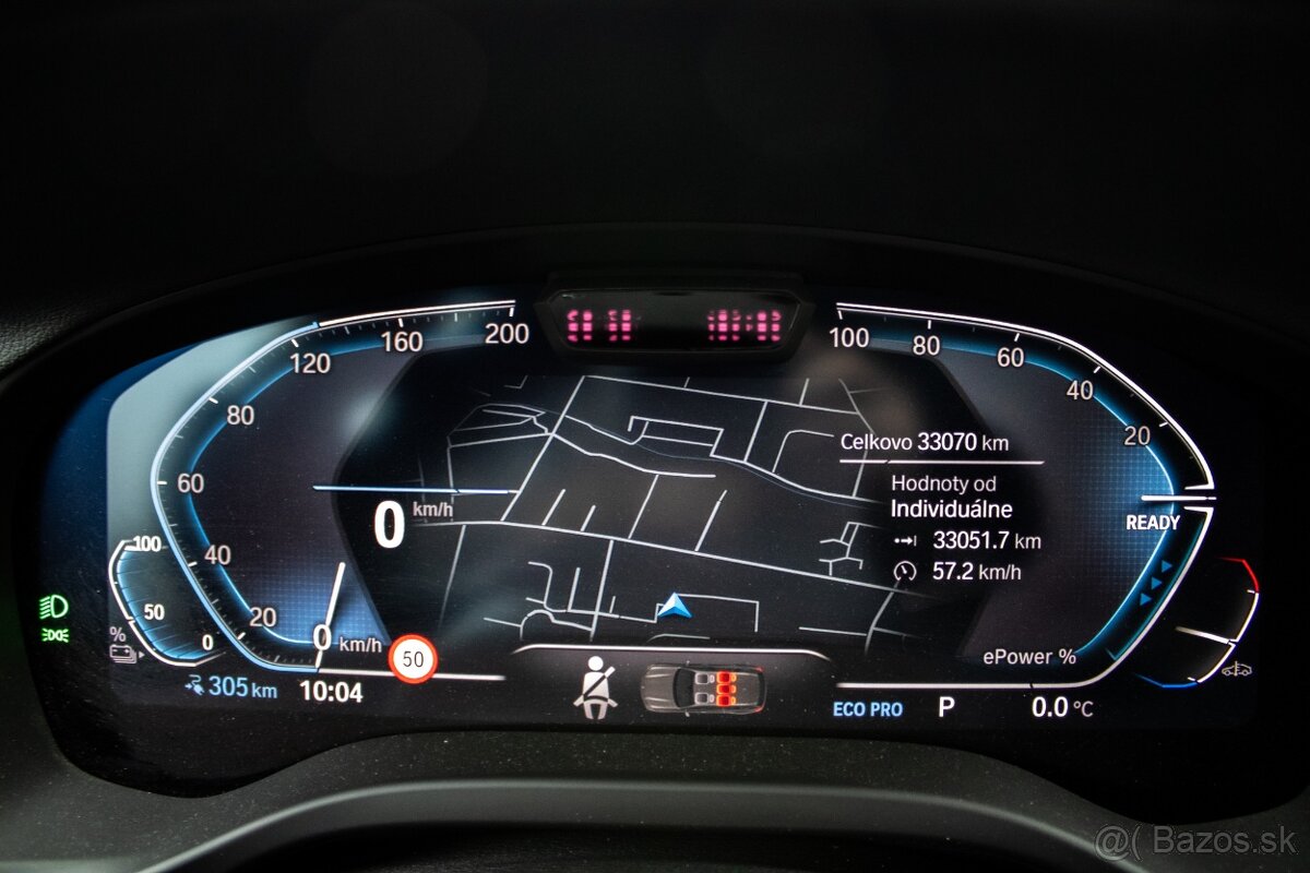 iX3 210kW panoráma Harman Kardon - 17