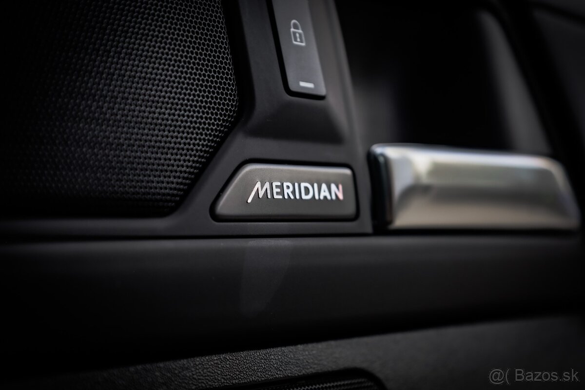 Land Rover Defender 110 3.0D I6 D250 MHEV SE MERIDIAN AT AWD - 17