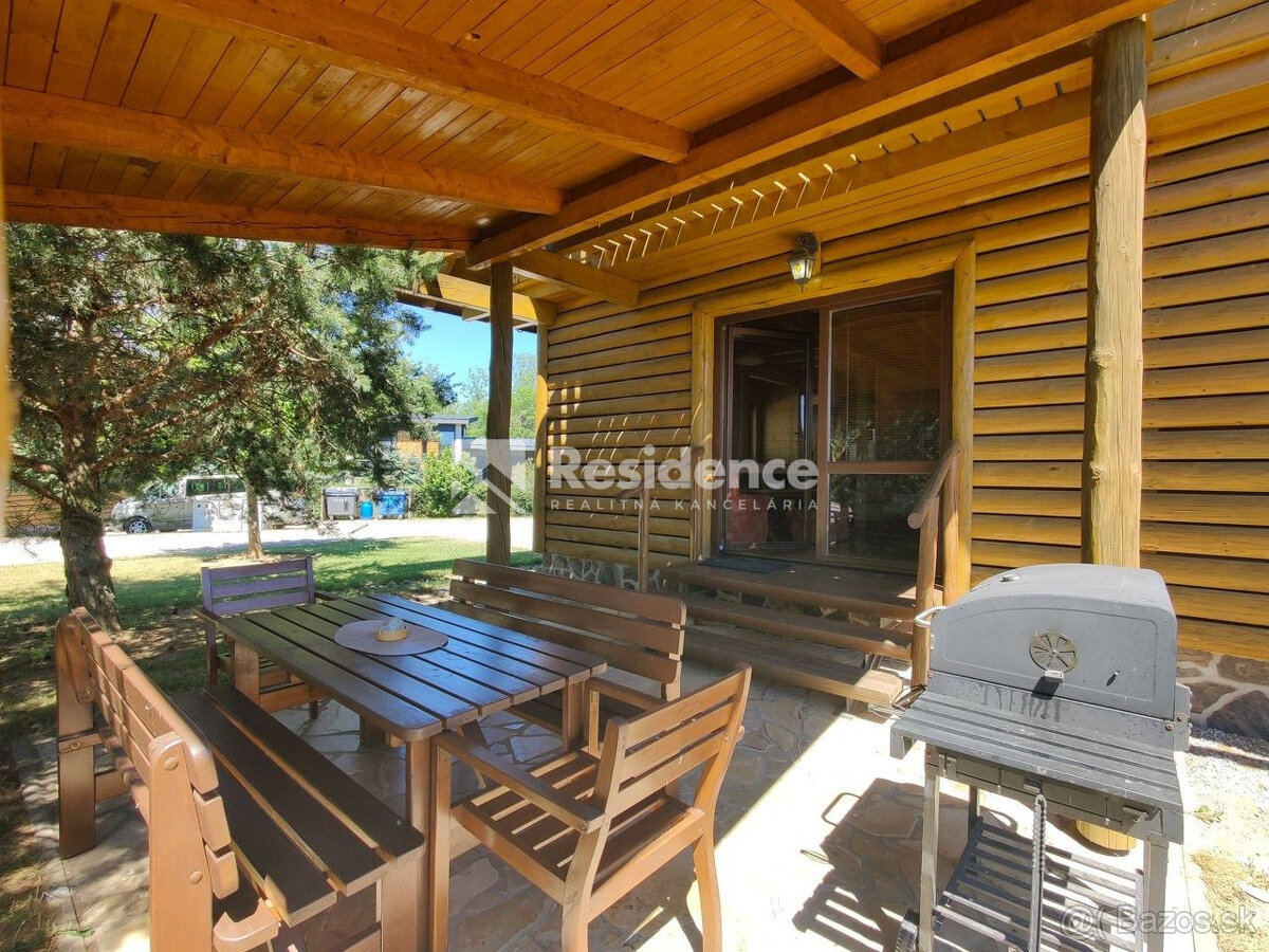 Na predaj štýlové drevenice na brehu Liptovskej Mary - 17