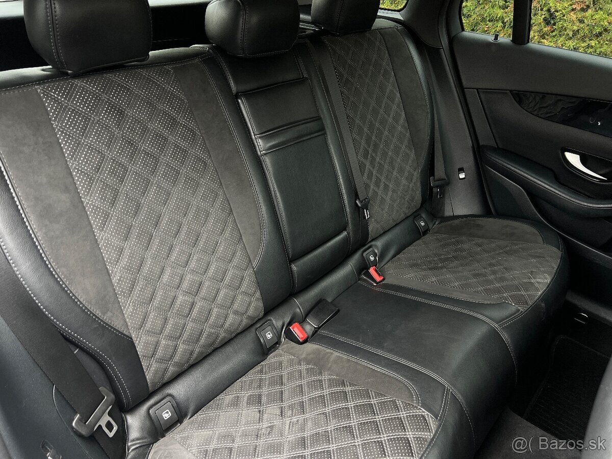 Mercedes-Benz GLC SUV 220d 4MATIC A/T - 17