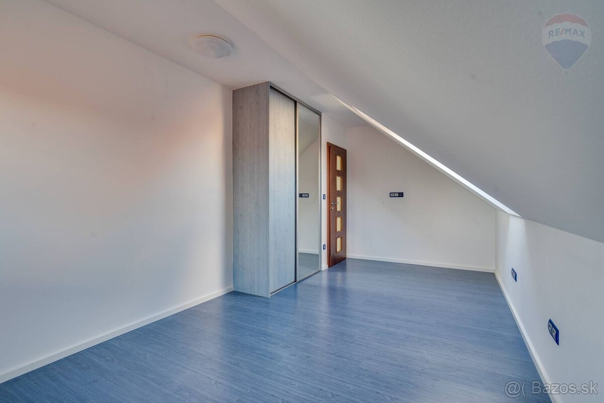 6-izbový rodinný dom s dvojgarážou v Malinove - 17