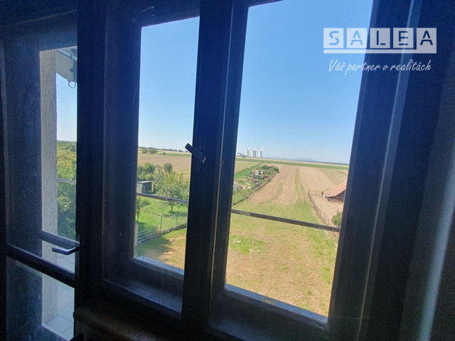 Exkluzívne Rodinný dom 6izbový + pozemok Veľké Kostoľany - 17