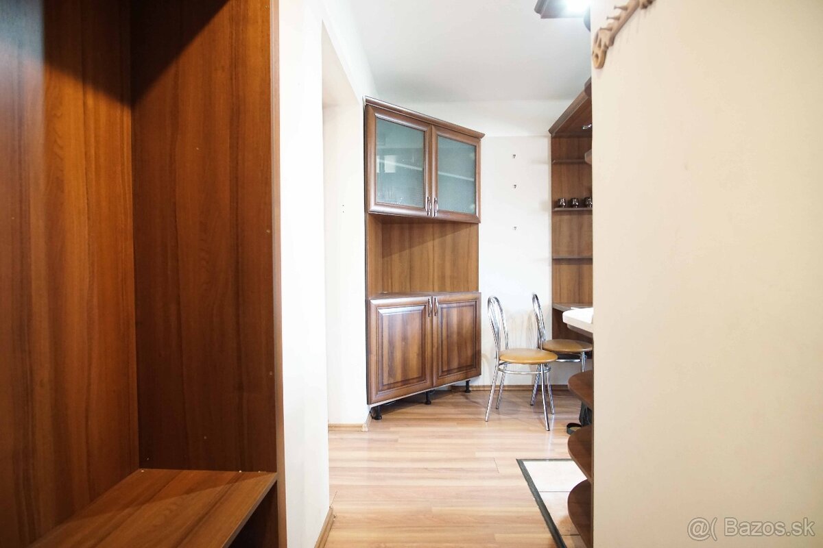 Tehlový 2-izbový byt na ul. Zváračská, Komárno – 57m2 - 17