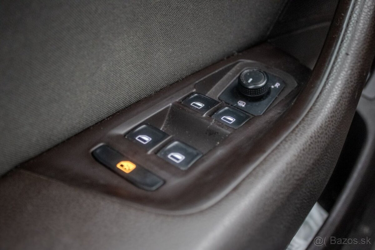 Volkswagen Passat Variant 2.0 TDI BMT Highline DSG - 17