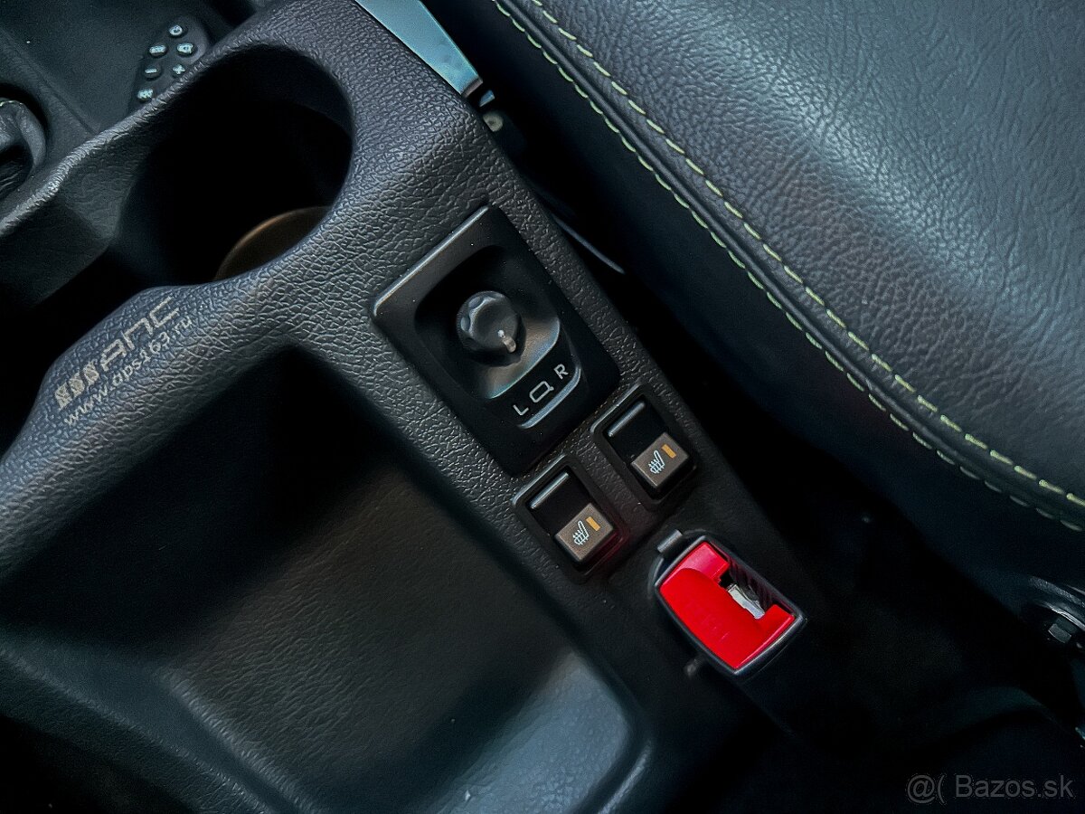 Lada Niva 4x4 2006 59,50 kW - 17