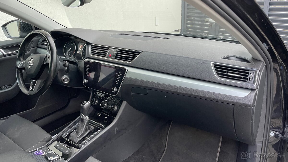 ŠKODA SUPERB - na predaj - 17