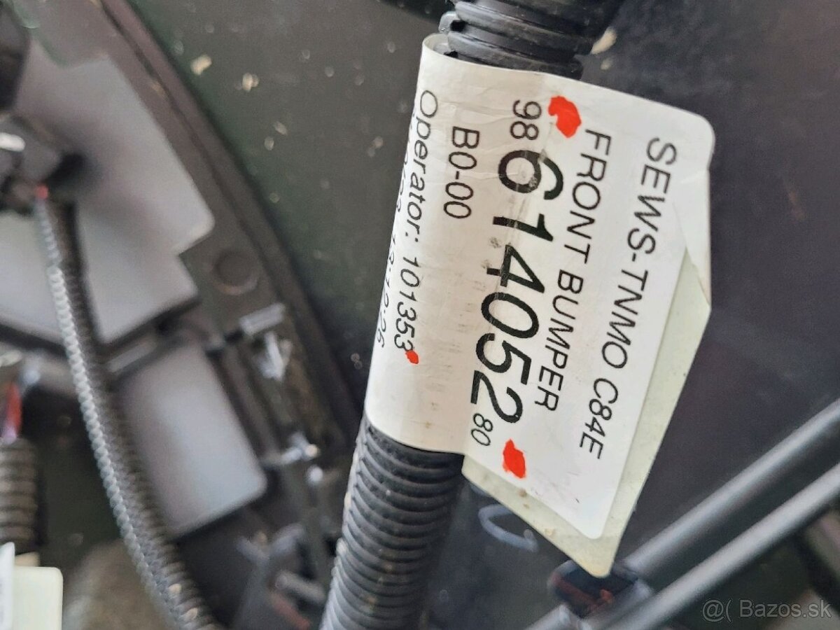 CITROËN C5 AIRCROSS predný nárazník - 17