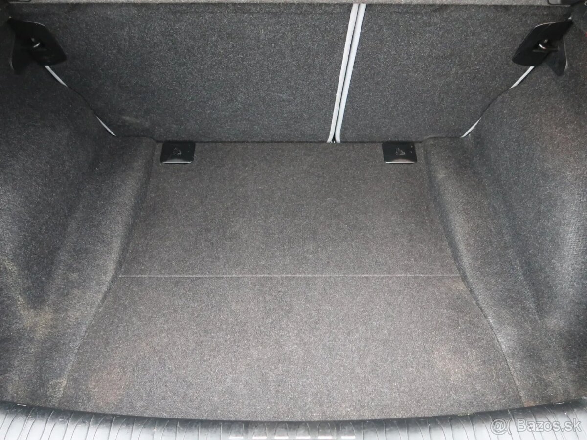 BMW 1 2012 116i 154233km ABS klimatizácia - 17