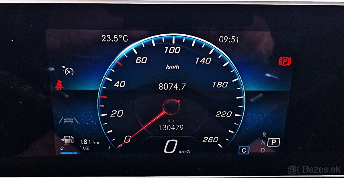MERCEDES-BENZ A TRIEDA 180 /T - 17