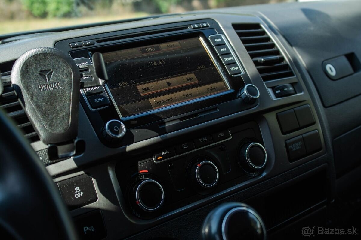 Volkswagen Multivan 2.0 TDI - 17