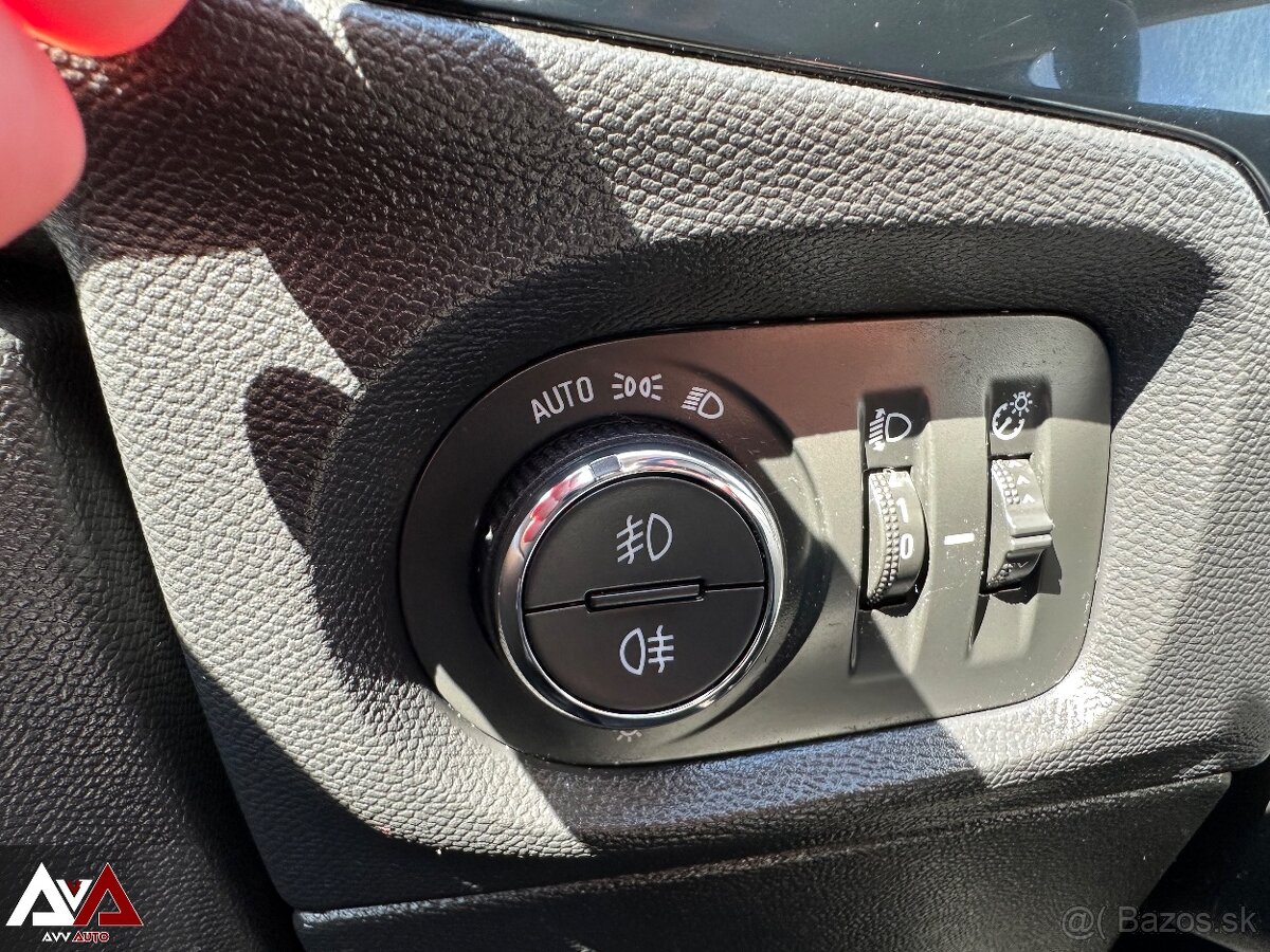 Opel Corsa 1.2 S&S Edition, 8 620km, Slovenské vozidlo - 17