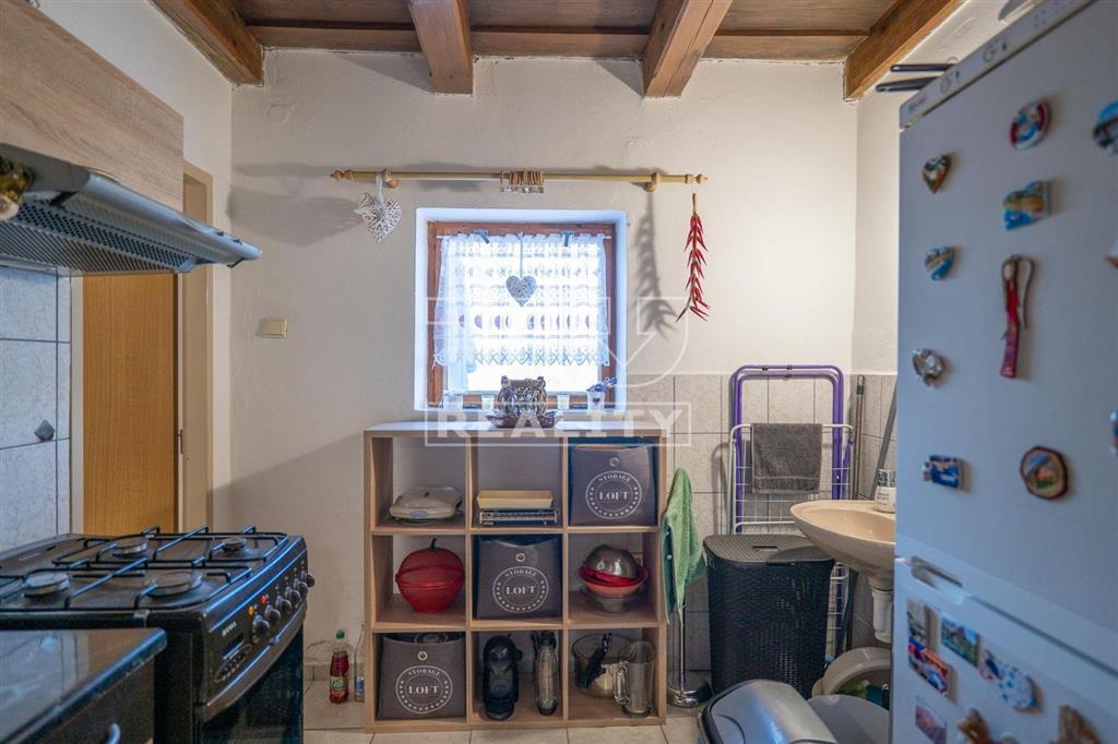 TUreality ponúka krásny dom s obrovským pozemkom v... - 17