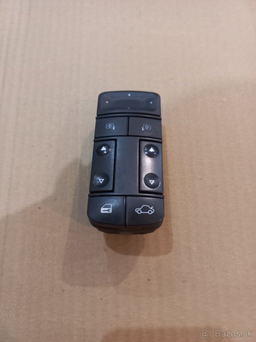 Predam vypinace okien a svetiel - 17