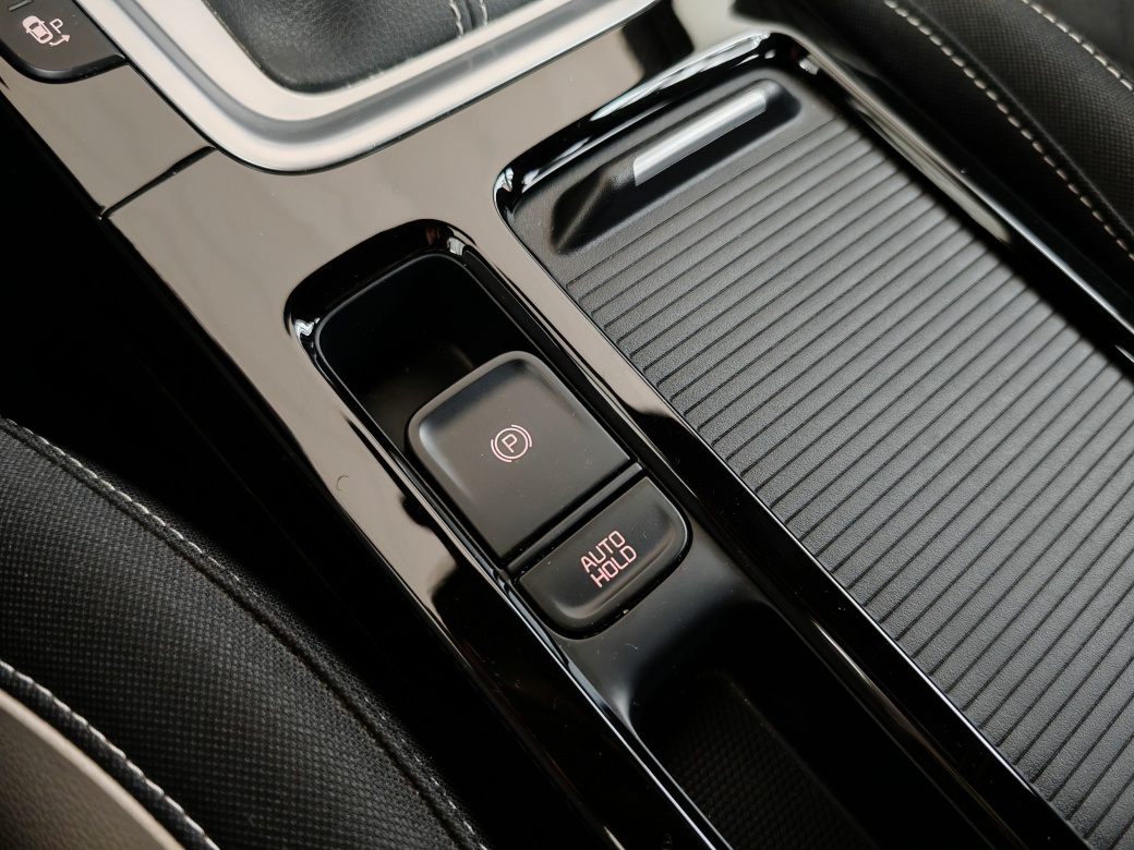 Kia Ceed SW 1.6 CRDi 136k GT-Line A/T/ AJ NA SPLÁTKY/ - 17