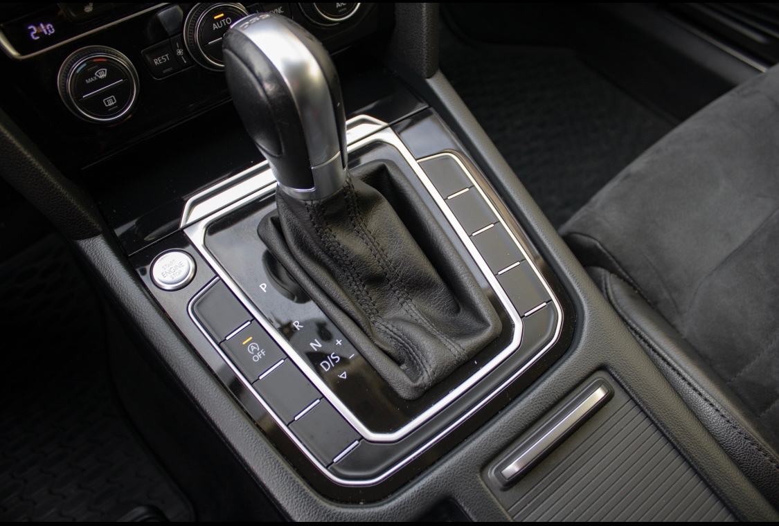 VW Volkswagen Passat Variant 2.0 TDI DSG Highline - 17