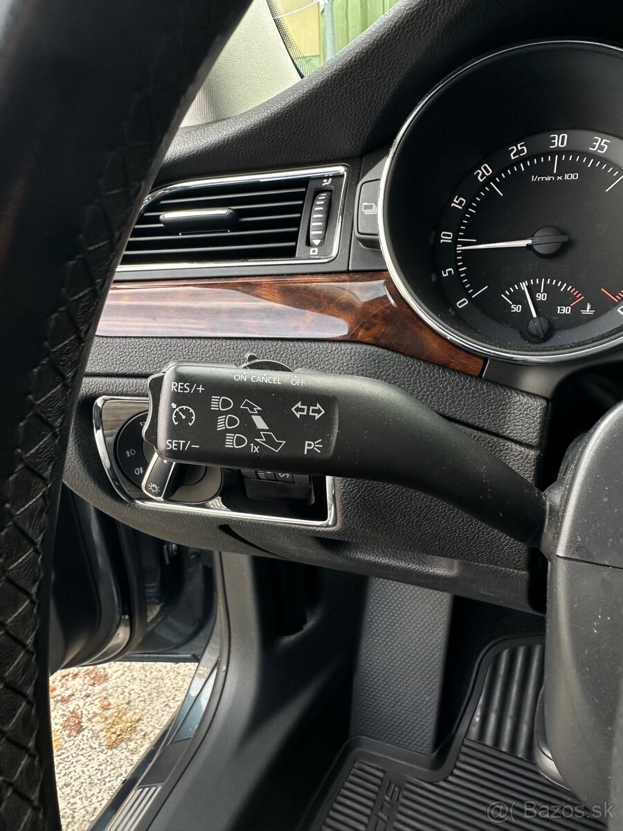 Škoda Superb 2 FL 2.0TDi DSG 4x4 - 17