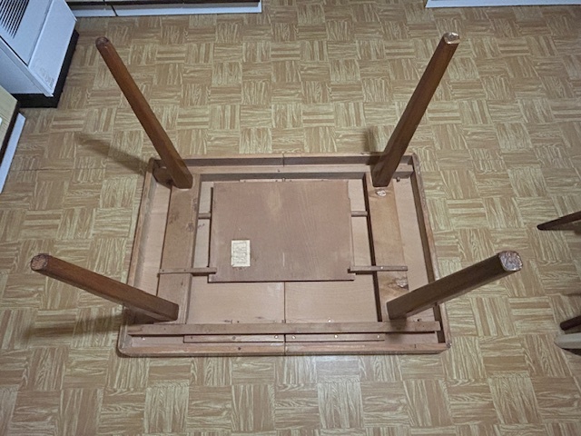 Predám rôzne stoly: - 17