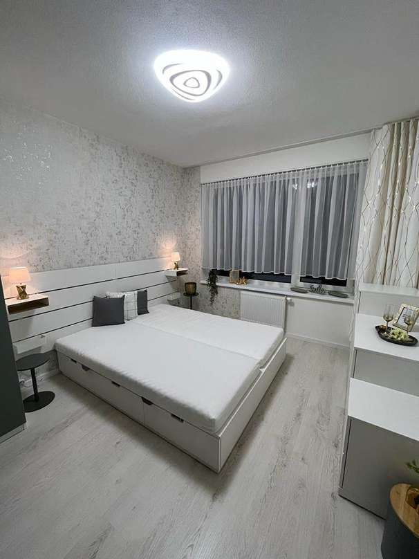 2i zariadený byt s garážovým státím v BB, Petelenova ulica - 17