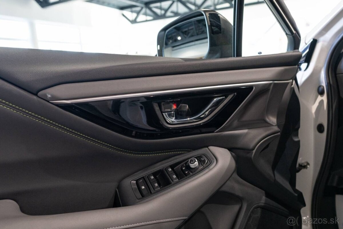 Subaru Outback 2.5i ES Adventure AWD Lineartronic - 17