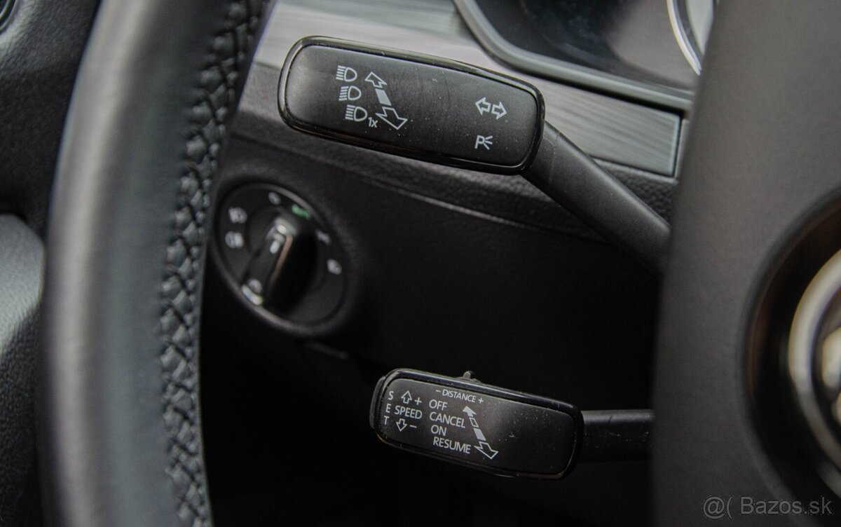 Škoda Superb 2.0 TDI SCR DSG - 17