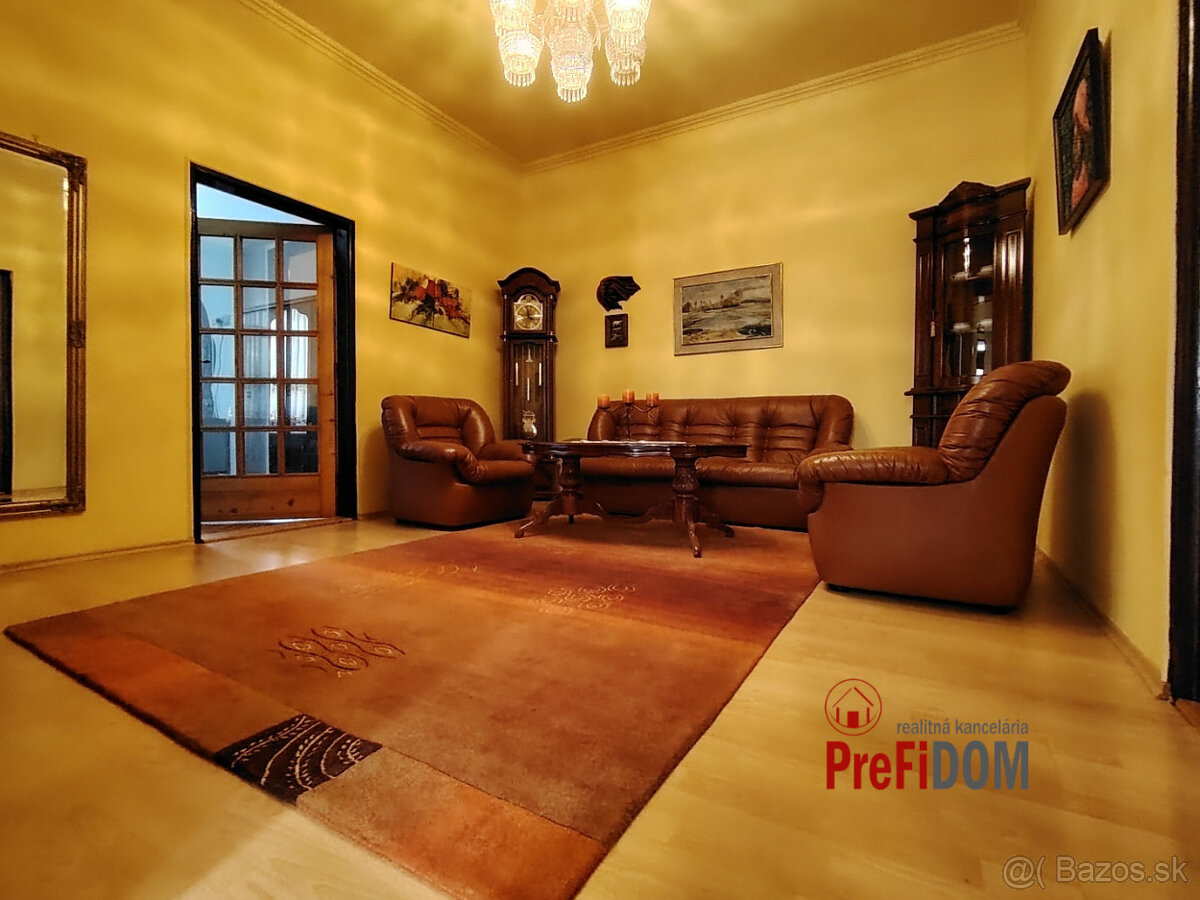 PREDAJ priestranný 5 izbový rodinný dom v meste Šurany. - 17