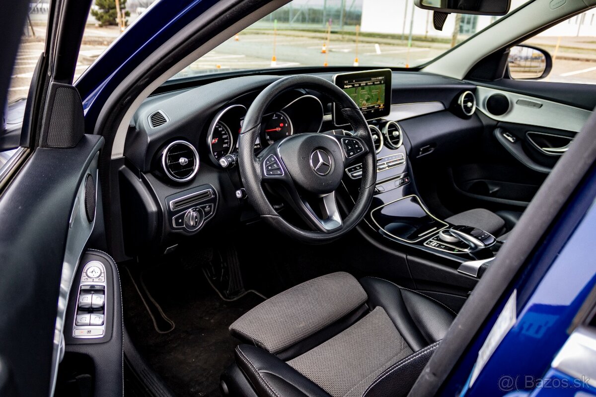 Mercedes-Benz C Kombi 220d 9AT (LED, polokoža, el.sedadlá) - 17