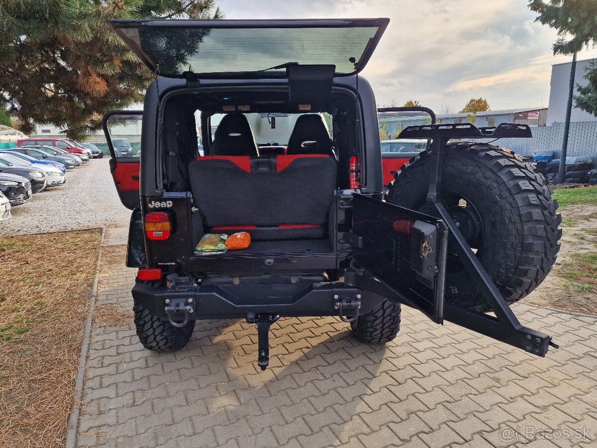 JEEP Wrangler ARB 4.0 Sahara A/T4 180k (benzín) - 17