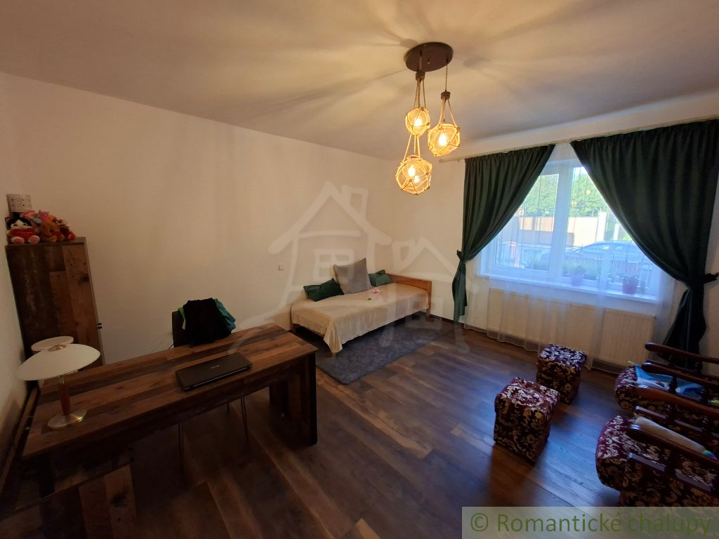 Rodinný 3-izbový dom v obci Beladice s krásnym 16a pozemko - 17