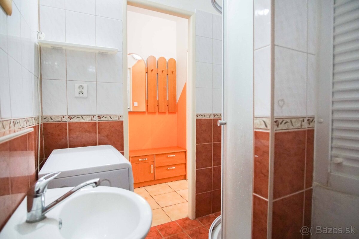 1-izbový byt blízko stanice, Nové Zámky – 35,87m2 - 17