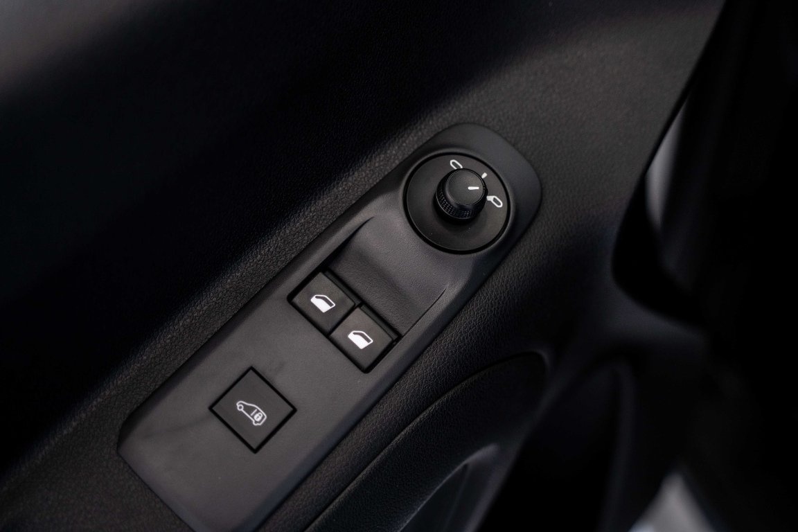 Opel Combo Van PLUS (L1) 1,5 CDTi 102k MT6 - 17