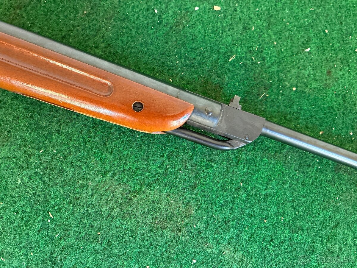 Vzduchovka tyrol model 51 - 17