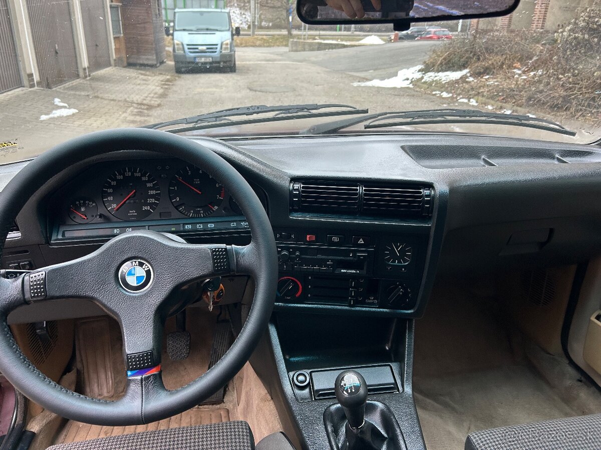 Prodam Bmw e30 kupe 320i - 17