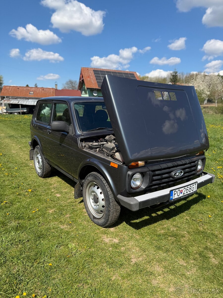 Lada 4x4 Niva - 17