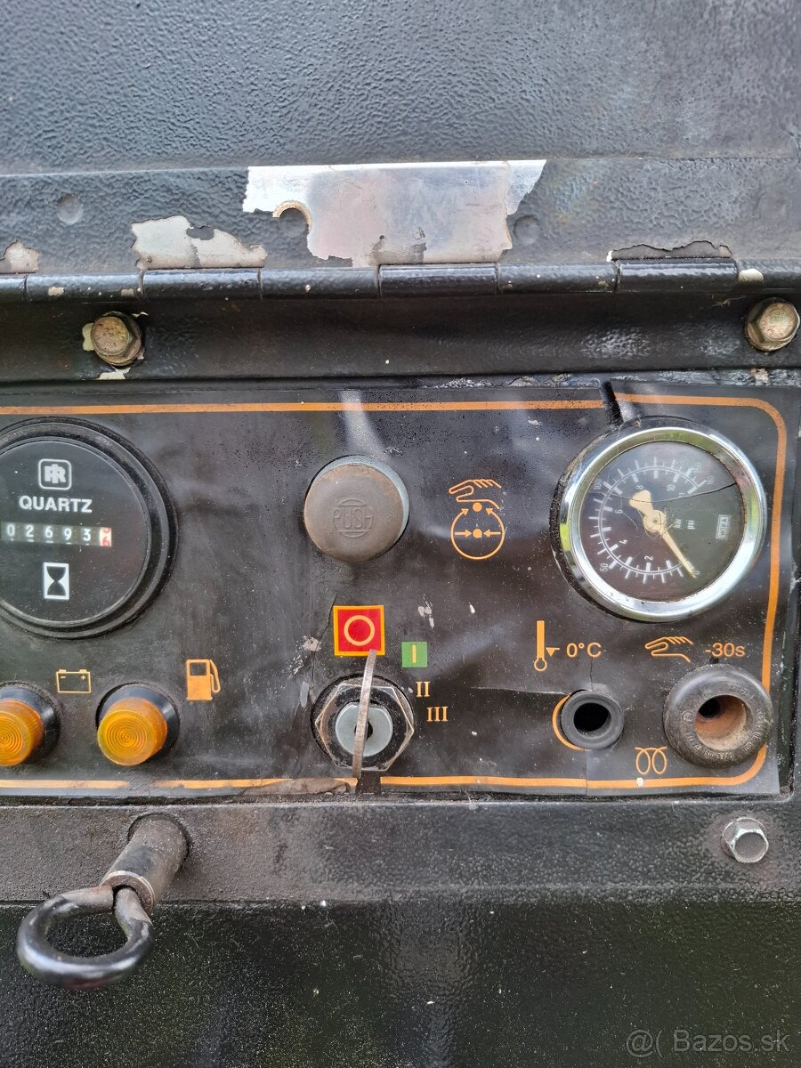 Predám kompresor INGERSOLL-RAND (1999) - 17