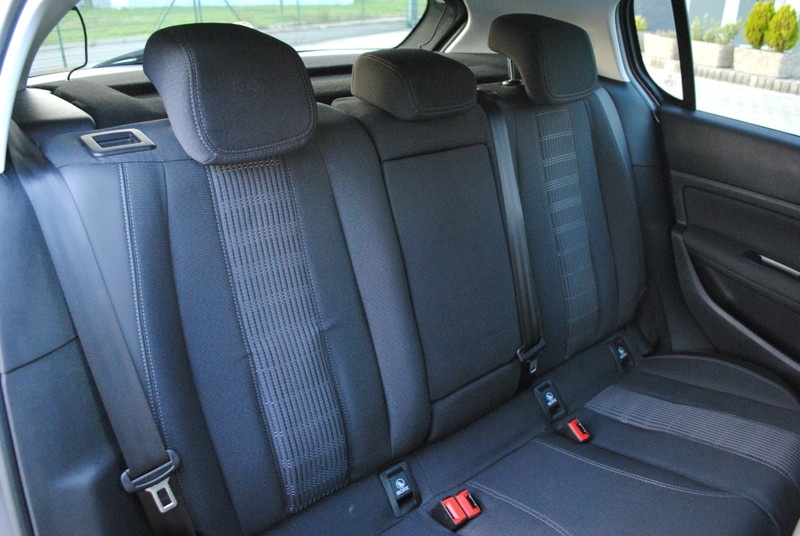 Peugeot 308 1.6 BlueHDi⭐AUTOMAT⭐PREVERENÉ VOZIDLO - 17