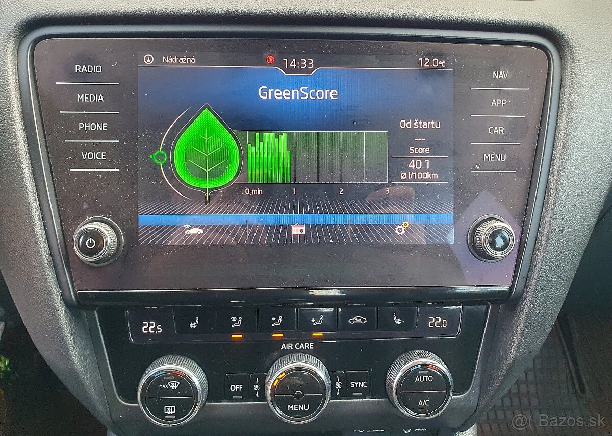 Škoda Octavia Combi 2.0 TDI Elegance/Style 4x4 - 17