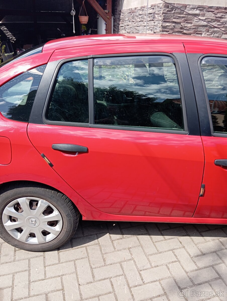 Predám diely na Renault Thalia 1.2 55kw rok výroby 2011 - 17