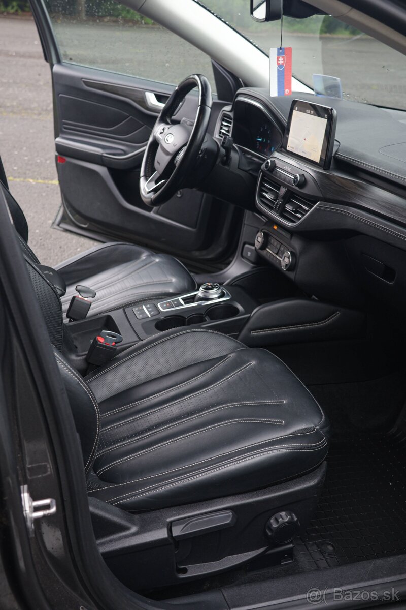 Ford Focus kombi 2.0tdci 2019 - 17