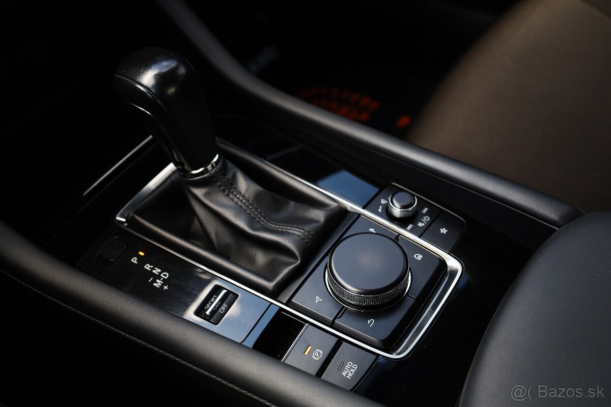 Mazda 3 2.0 Skyactiv-G122 Plus/Safety A/T - 17