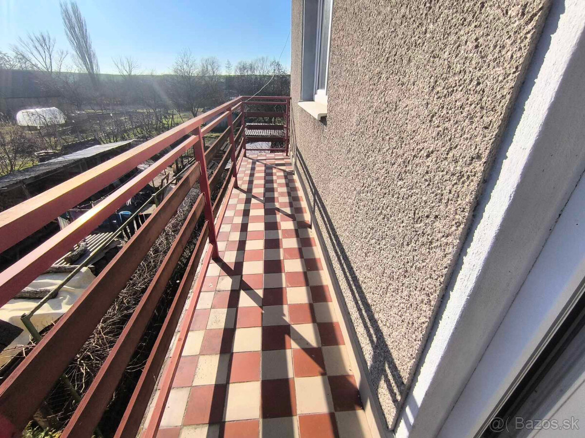 ‼️PONÚKNITE CENU‼️ DOM NA PREDAJ,SKAČANY (2 DOMY ZA CENU)‼️ - 17