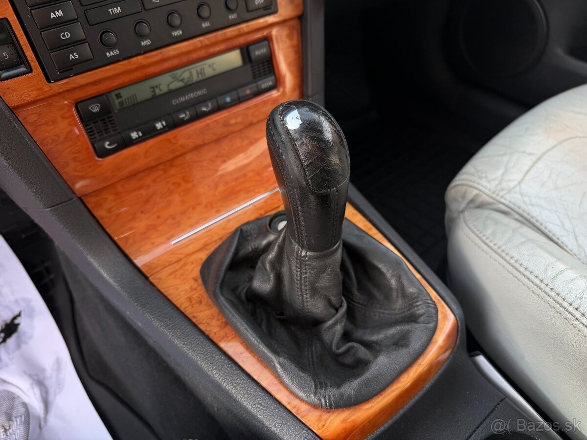 Škoda Superb 2.0 TDI DPF Elegance EDITION 100 - 17