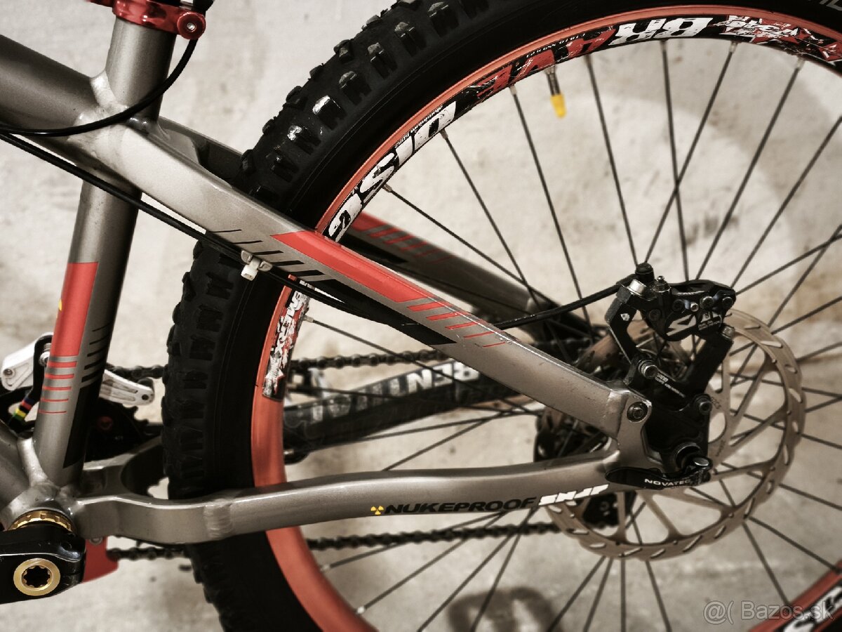 Nukeproof Snap dirt - 17