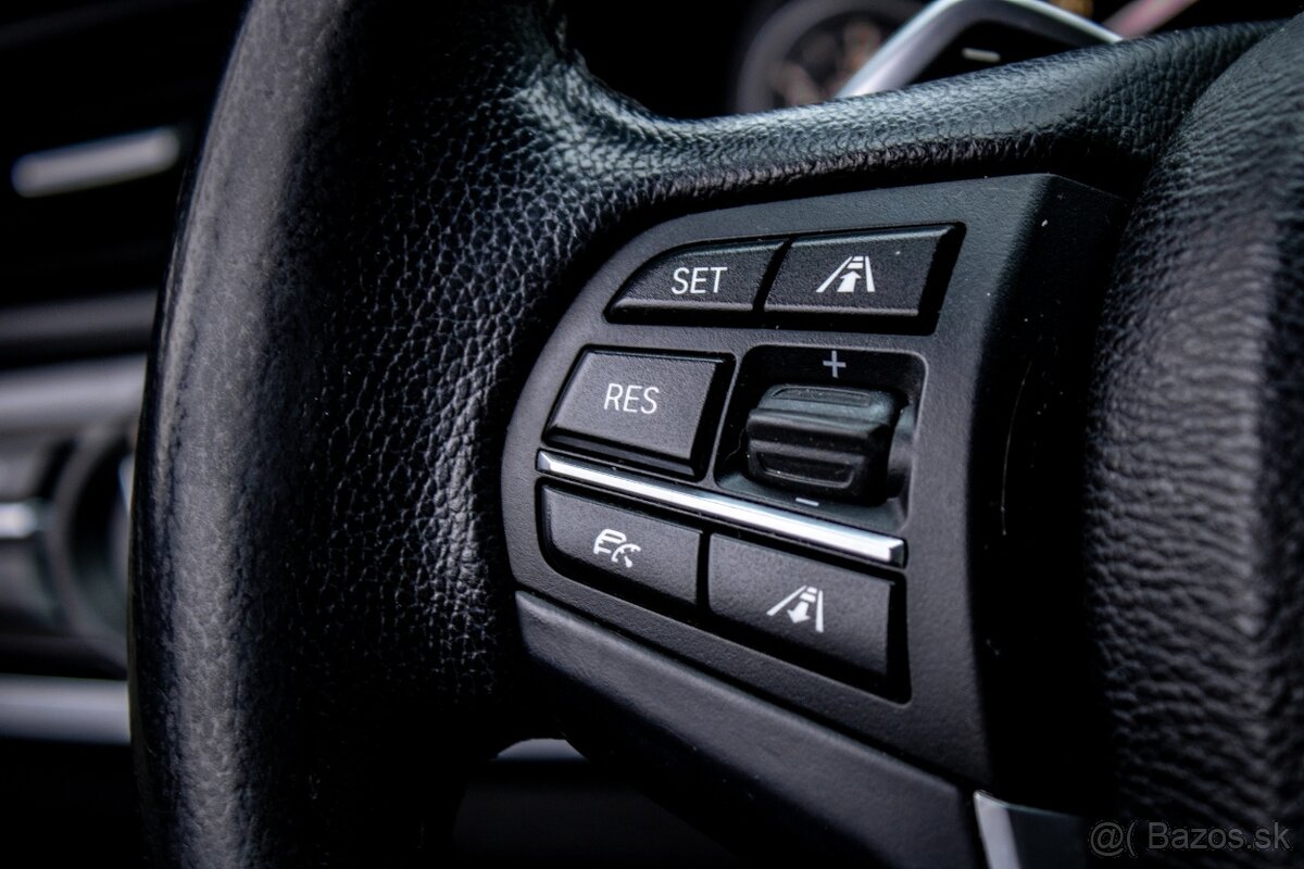 BMW X4 xDrive20D 140kw AT/8 12/2015 / Kúpené na Slovensku - 17