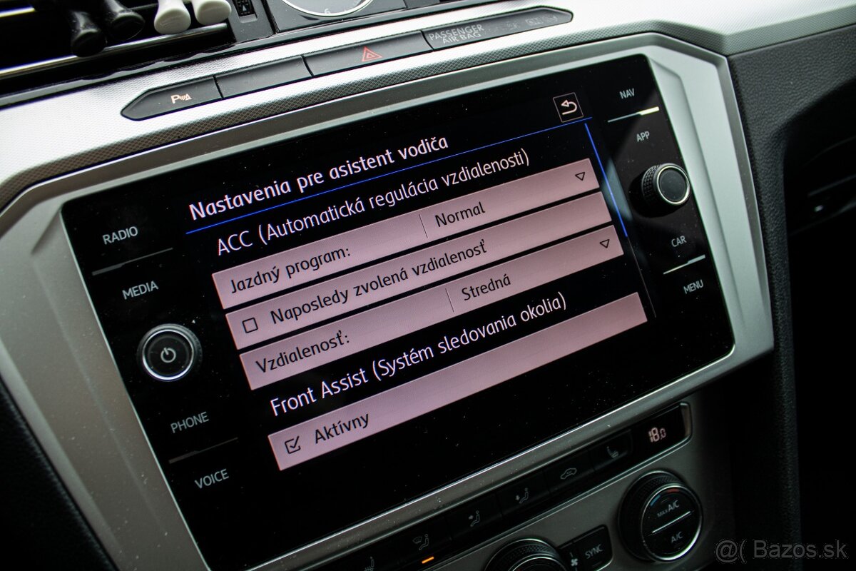 Volkswagen Passat Variant 2.0 TDI BMT Comfortline - 17