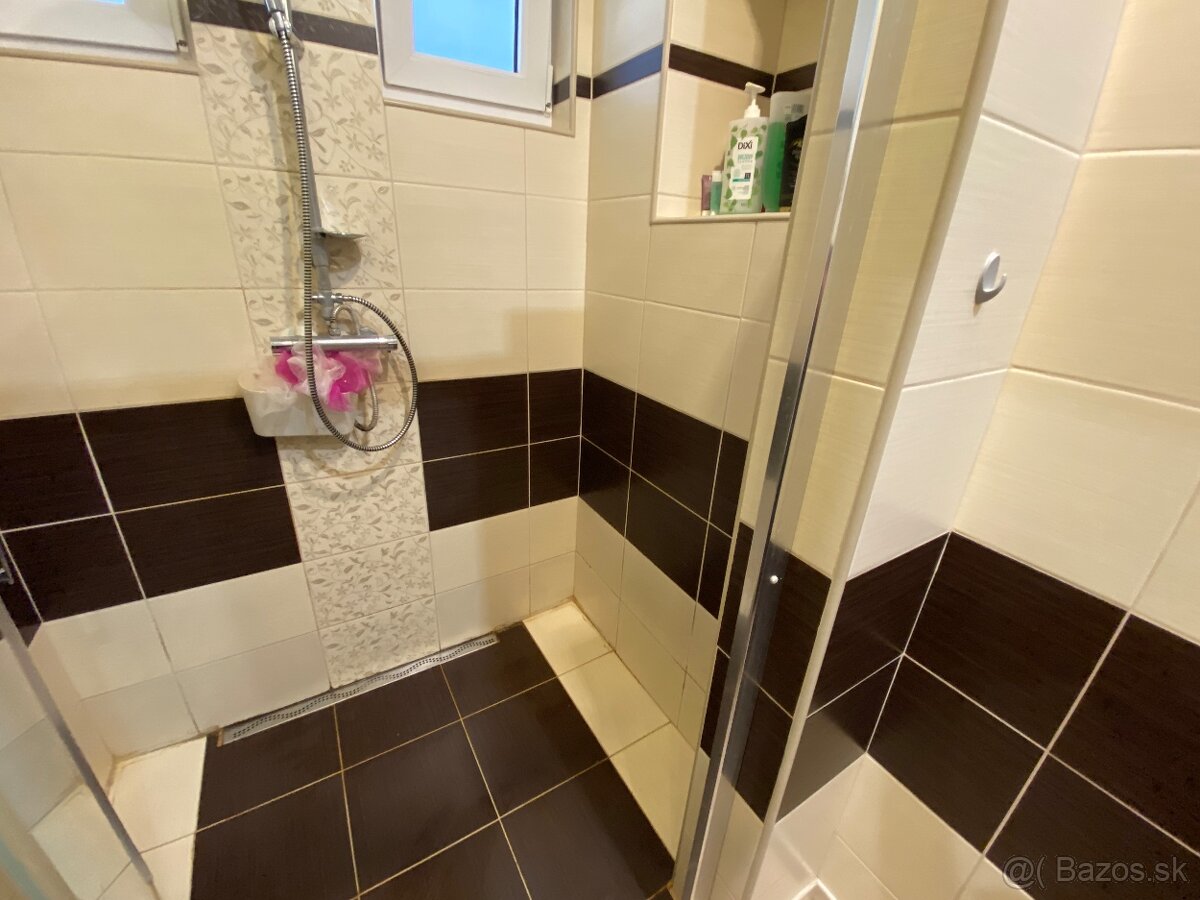 RK EXPRES- na predaj rodinný dom v Handlovej. - 17