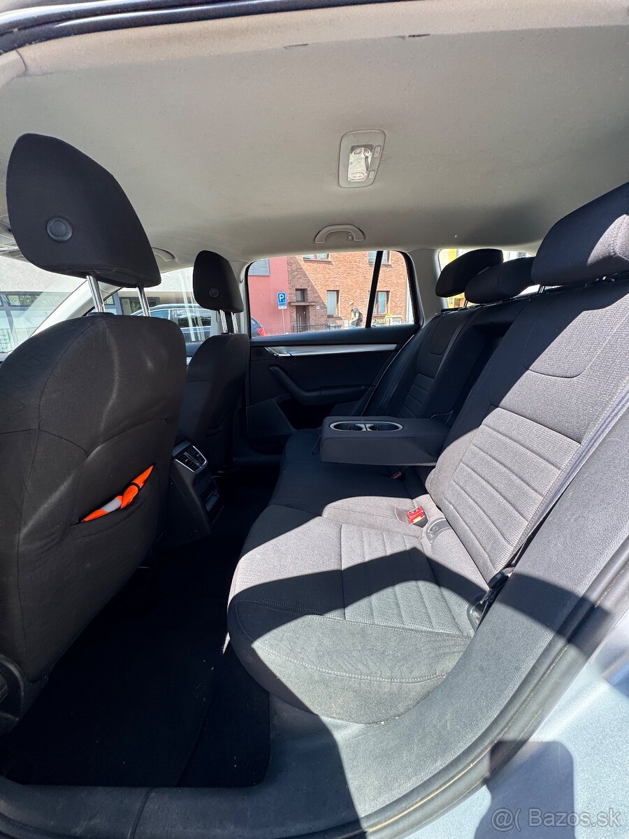 Škoda Octavia, 2.0 TDi ČR digi klima - 17