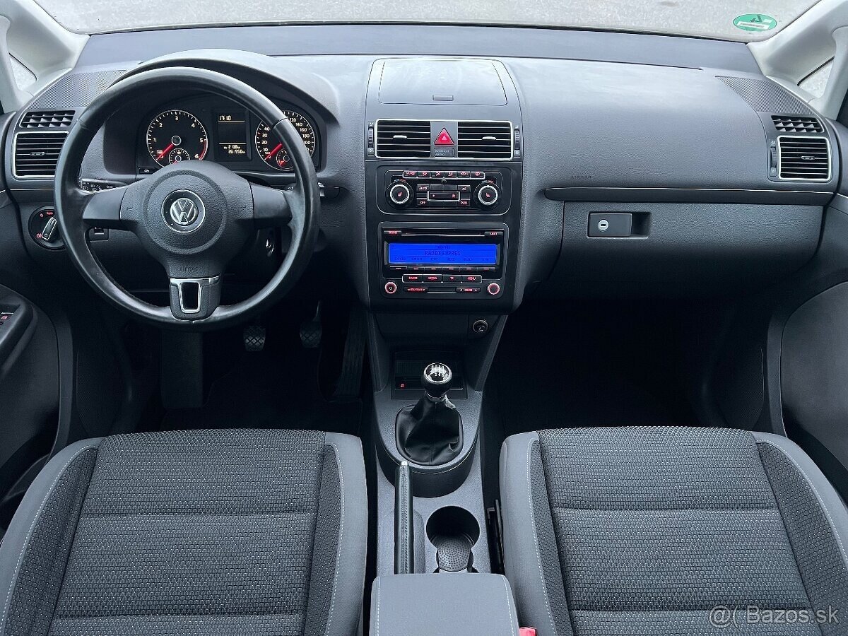 PREDAM VOLKSWAGEN TOURAN 2.0TDi 103kW dovoz DE - 17