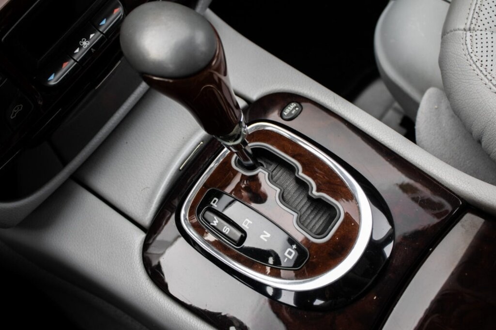 Mercedes-Benz S-triedy 500 (2000) - 17