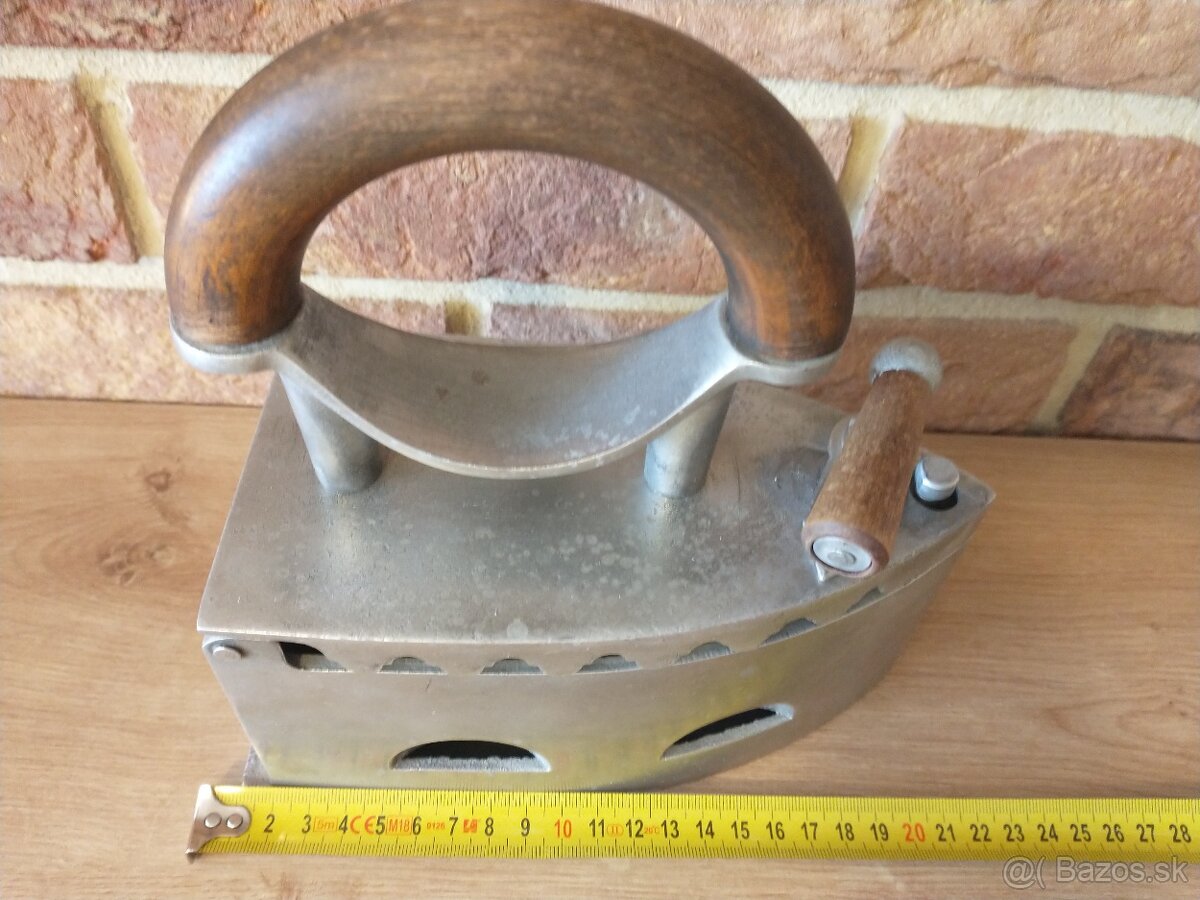 alpaka, sandrik, štamperlíky, jablko, hruška, žehlička - 17